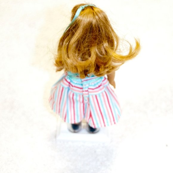 AG mini doll and apron/work tools - Picture 2 of 12